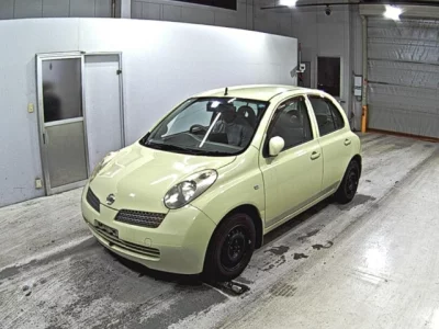 Nissan MARCH  с аукциона в Японии