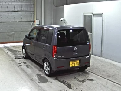 Nissan Otti