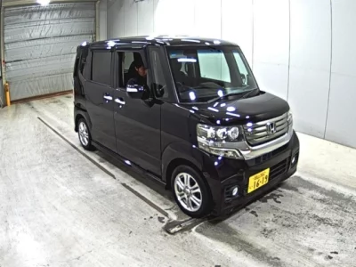 Honda N BOX  с аукциона в Японии