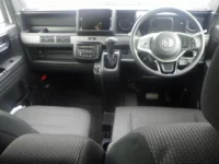 Honda N VAN лот № 3023 оценка 4  с аукциона в Японии 2