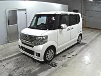 Honda N BOX лот № 9407 оценка 4  с аукциона в Японии 3