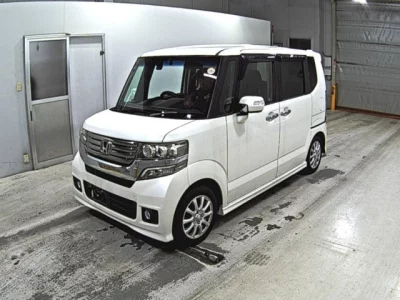 Honda N BOX  с аукциона в Японии