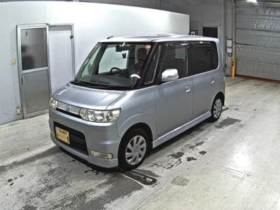 Daihatsu TANTO  с аукциона в Японии