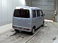Daihatsu HIJET VAN лот № 9214 оценка 3.5  с аукциона в Японии 4