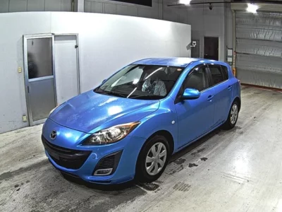 Mazda AXELA  с аукциона в Японии