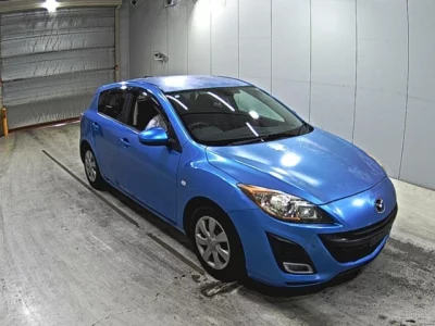 Mazda AXELA  с аукциона в Японии