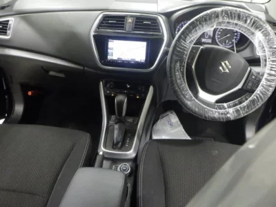 Suzuki SX-4  с аукциона в Японии