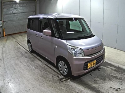 Suzuki Spacia