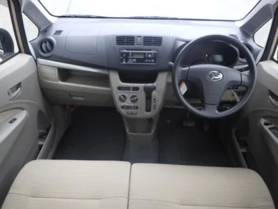 Daihatsu MOVE  с аукциона в Японии