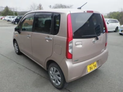 Daihatsu MOVE  с аукциона в Японии