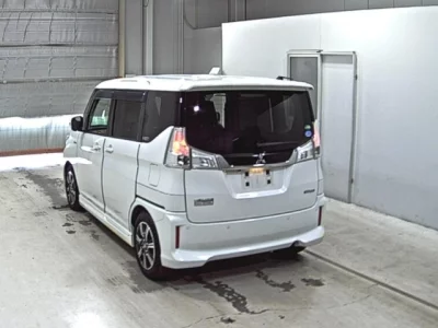 Mitsubishi Delica D:2