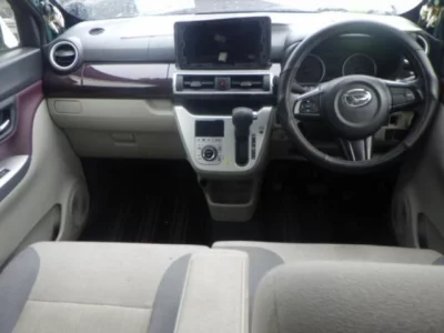 Daihatsu Cast  с аукциона в Японии