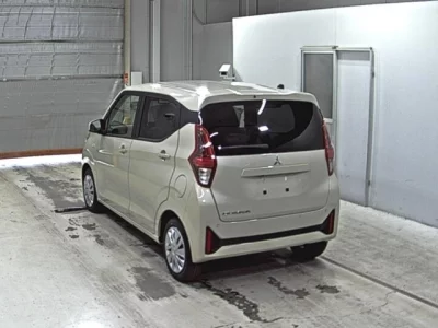 Mitsubishi eK Wagon