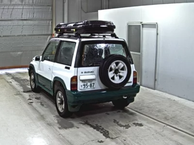 Suzuki ESCUDO  с аукциона в Японии