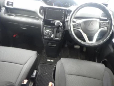 Mitsubishi Delica D:2