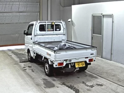 Mazda Scrum Truck
