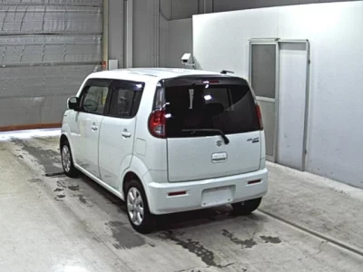 Suzuki MRWAGON