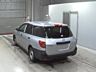 Mazda Familia S-Wagon