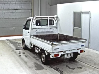 Mazda Scrum Truck