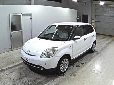 Mazda Verisa