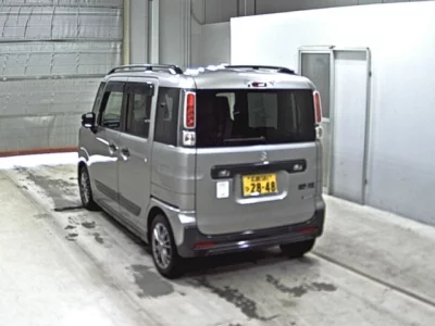 Suzuki Spacia Gear