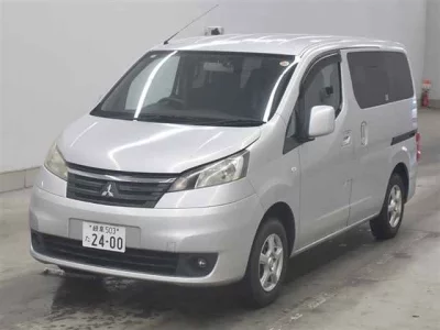 Mitsubishi Delica D:3
