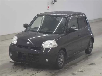 Daihatsu Esse