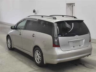 Mitsubishi Grandis