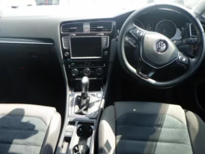 Volkswagen Golf  с аукциона в Японии