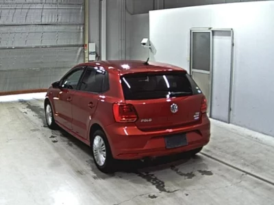 Volkswagen Polo  с аукциона в Японии