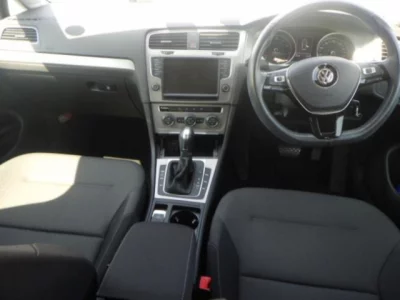 Volkswagen Golf  с аукциона в Японии