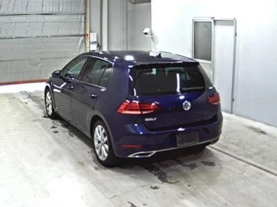 Volkswagen Golf  с аукциона в Японии