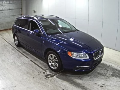 Volvo V70  с аукциона в Японии