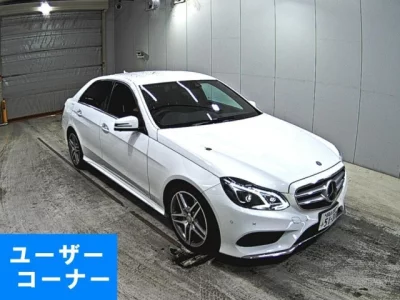 Mercedes-Benz E CLASS  с аукциона в Японии