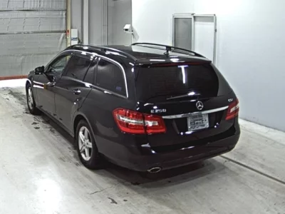 Mercedes-Benz E CLASS WAGON  с аукциона в Японии