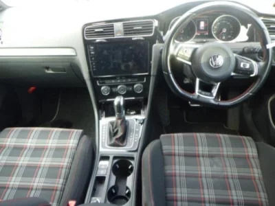 Volkswagen Golf  с аукциона в Японии