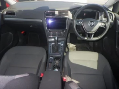 Volkswagen Golf  с аукциона в Японии