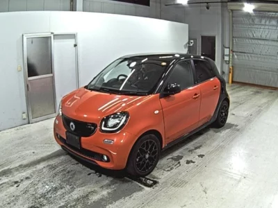 Smart FORFOUR  с аукциона в Японии