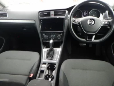 Volkswagen GOLF VARIANT  с аукциона в Японии