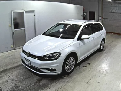 Volkswagen GOLF VARIANT  с аукциона в Японии