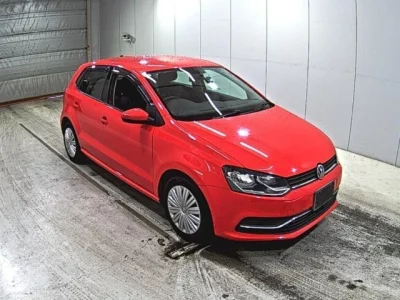 Volkswagen Polo  с аукциона в Японии