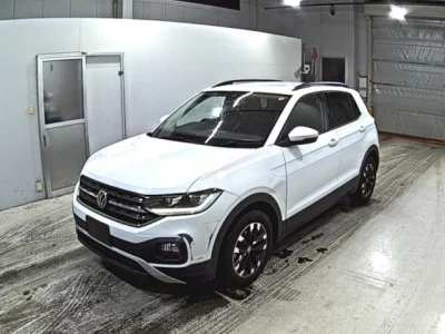 Volkswagen T-CROSS  с аукциона в Японии