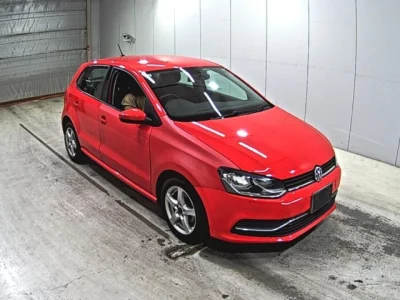 Volkswagen Polo  с аукциона в Японии