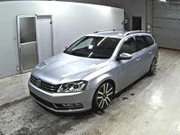 Volkswagen PASSAT VARIANT лот № 2059 оценка 3.5  с аукциона в Японии 3