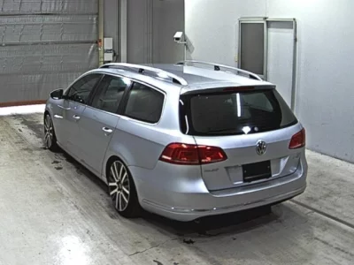 Volkswagen PASSAT VARIANT  с аукциона в Японии