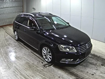 Volkswagen PASSAT VARIANT  с аукциона в Японии