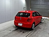 Volkswagen Polo лот № 2246 оценка 3.5  с аукциона в Японии 4