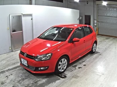 Volkswagen Polo  с аукциона в Японии