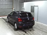 Volkswagen Polo лот № 1391 оценка 4  с аукциона в Японии 1