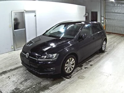 Volkswagen Golf  с аукциона в Японии